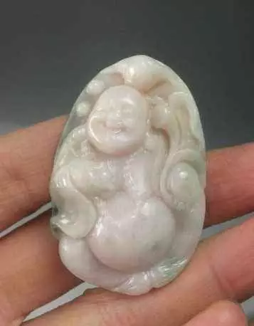 这10种"玉"再便宜也不能买，不仅身体越戴越差，好运也戴没了