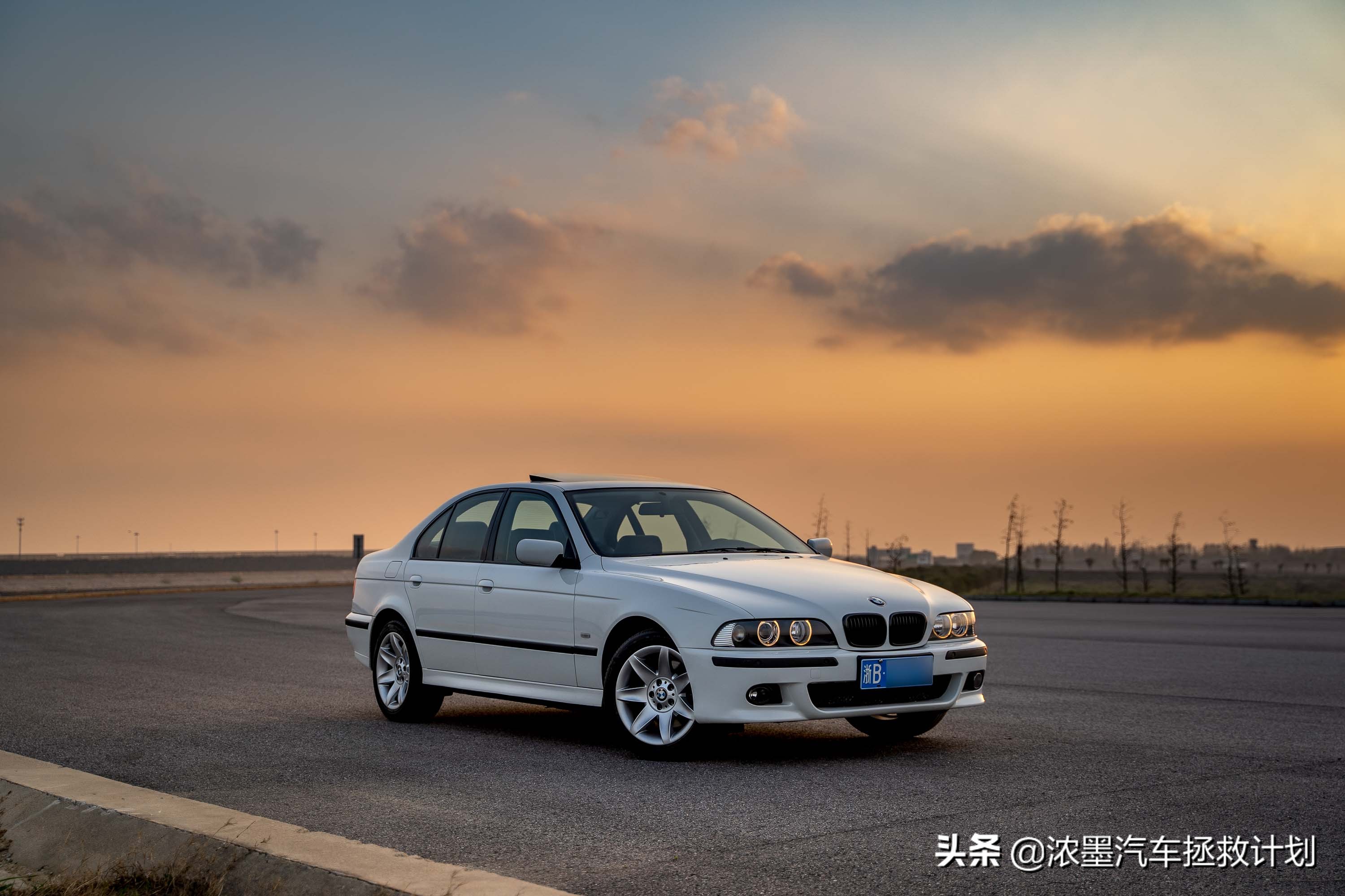 「逆转岁月」修复挚爱的一台宝马五系e39——带你重回90年代