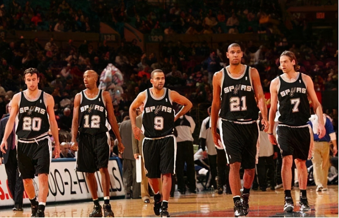 马刺巅峰时期是哪年(巅峰时期马刺实力如何?gdp三人有多强?