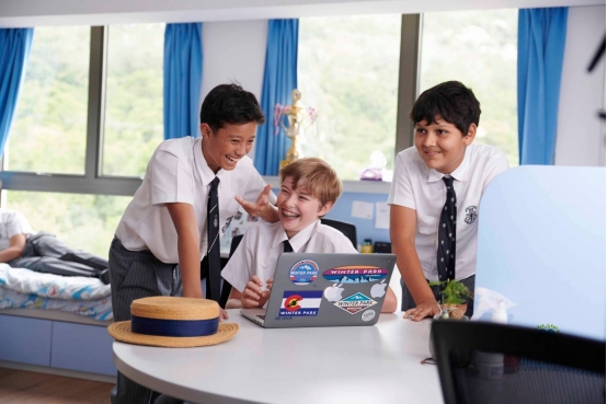 带着草帽的少年，不只有海贼王，还有我最爱的香港哈罗国际学校