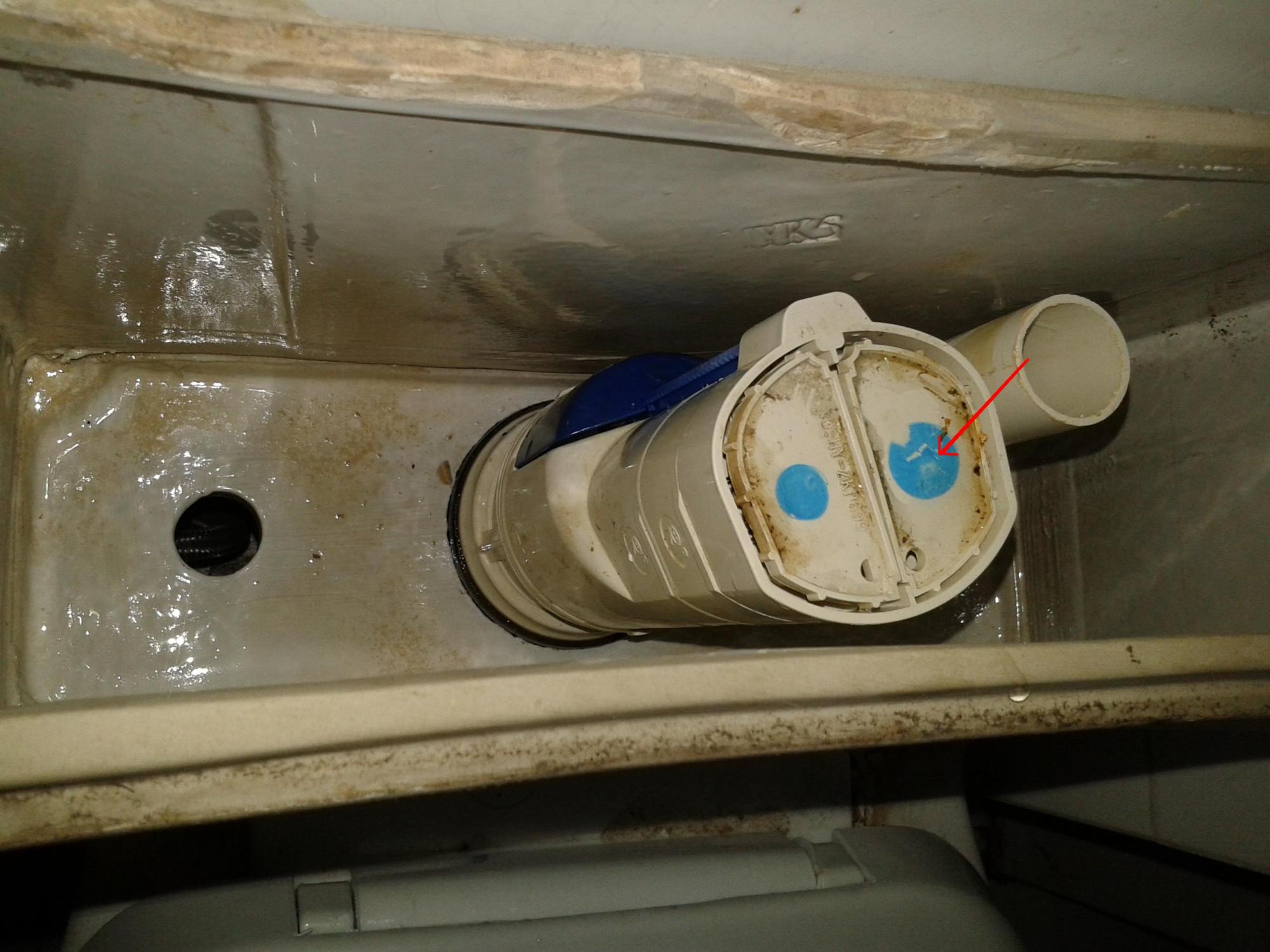 马桶水箱不存水一直流水？有这3个原因，自己动手就可以解决