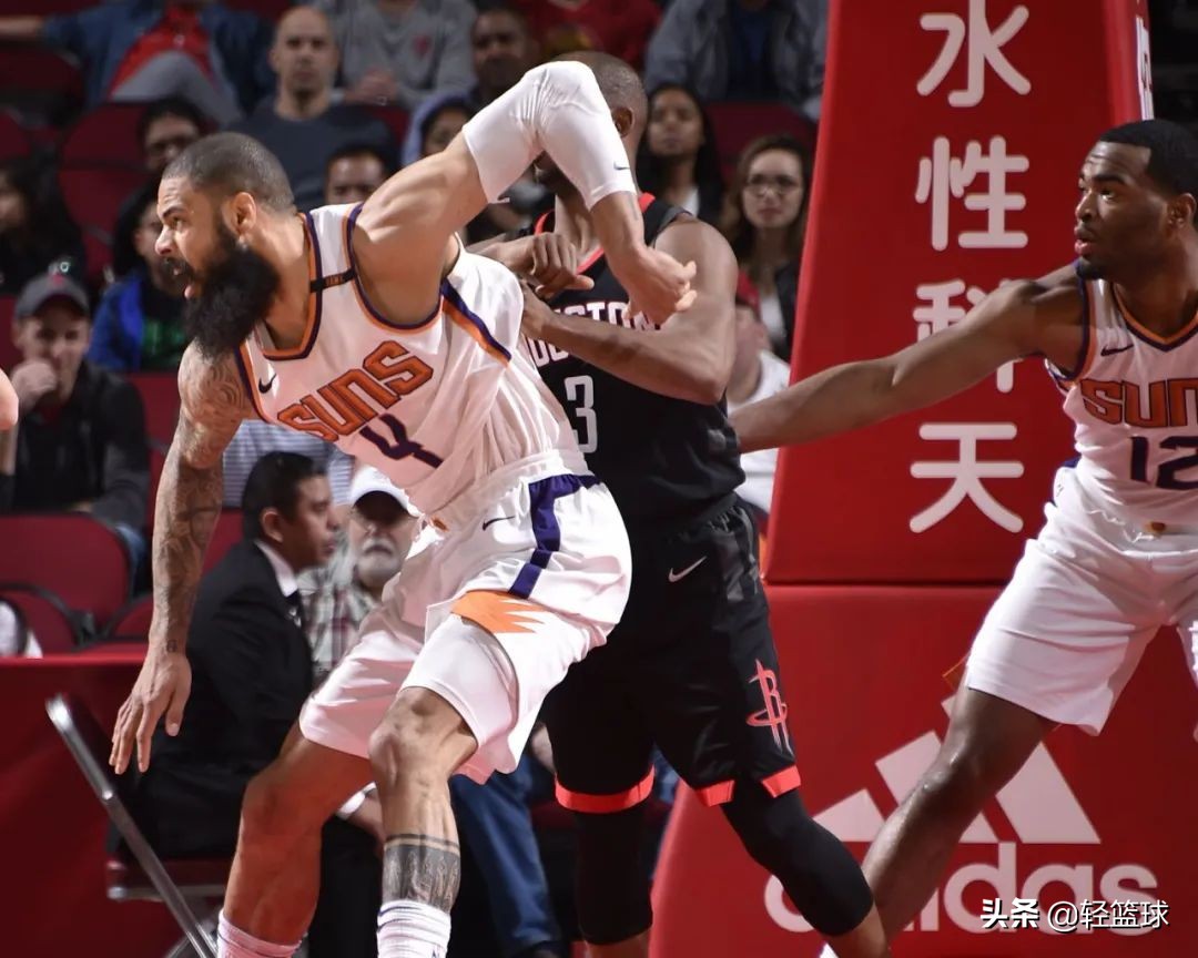 nba球员为什么很少掏球(内线进攻不为人知的细节)