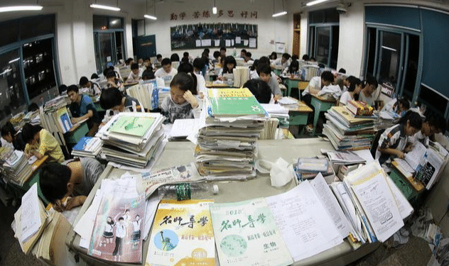 历年高考时间及全国卷的使用情况，高考延期后，考生该注意什么