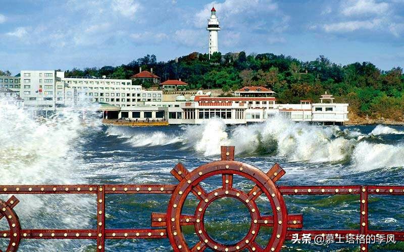 中国北方最宜居的两座海滨城市，靠海不潮湿，空气好景色美环境优