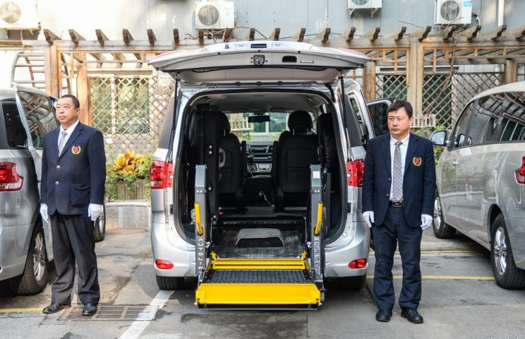 关爱残疾人，市场上有哪些适合残疾人的福祉车？