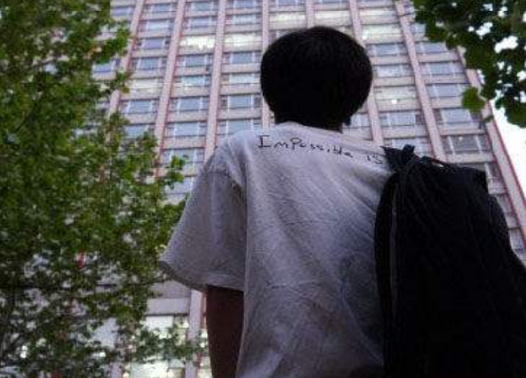 北京一所二本大学被称“官校”，分数线堪比一本，毕业易成公务员