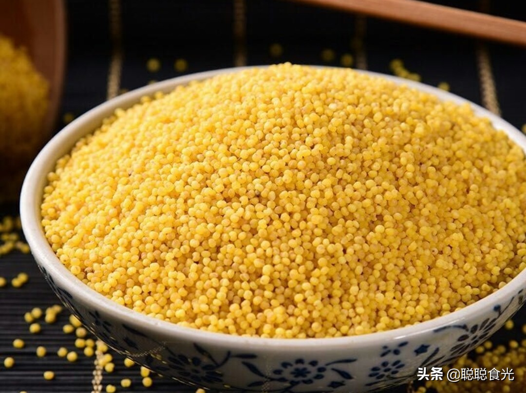 原來保存糧食這么簡單，放一年都不生蟲，學會了放心囤