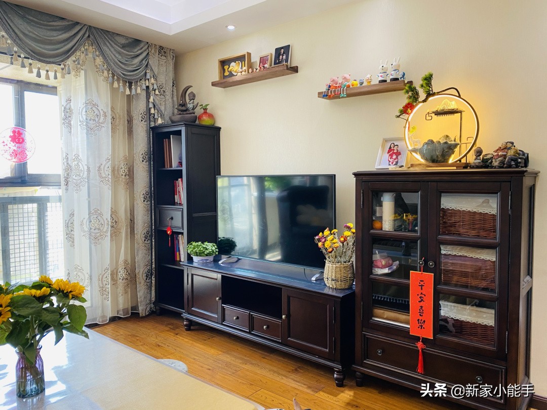 >三口之家裝修美式風格，全屋輕裝修重裝飾，每個空間都充滿煙火氣三口之家裝潢美式風格，全屋輕裝潢重裝飾，每個空間都充滿煙火氣