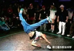 学费全免还能考本科，都江堰市职业中学2020年最全招生信息在这