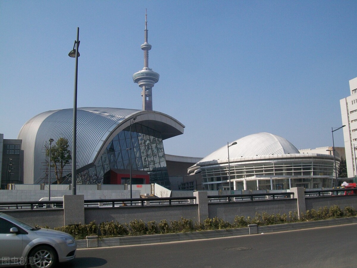 南艺美术设计类校考全国排名49名，高考文化多少分才能被录取？