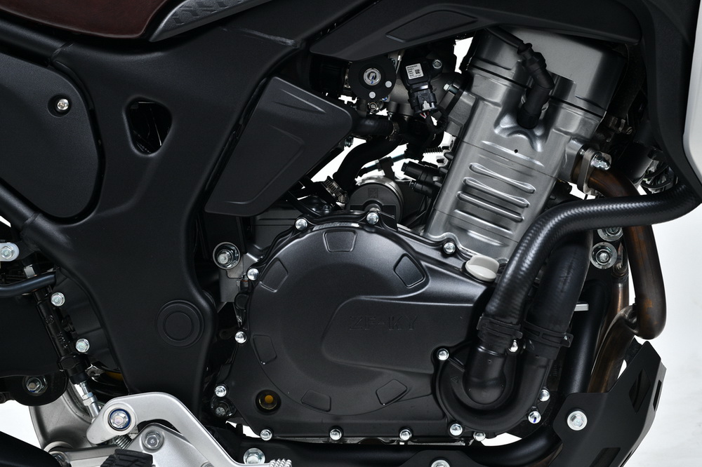 国产摩托车使用的中大排量发动机有哪些？有何特点？