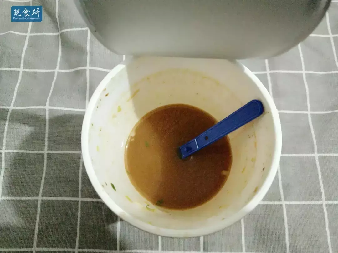 和味拉面辨别（和味拉面和普通方便面的区别有哪些）