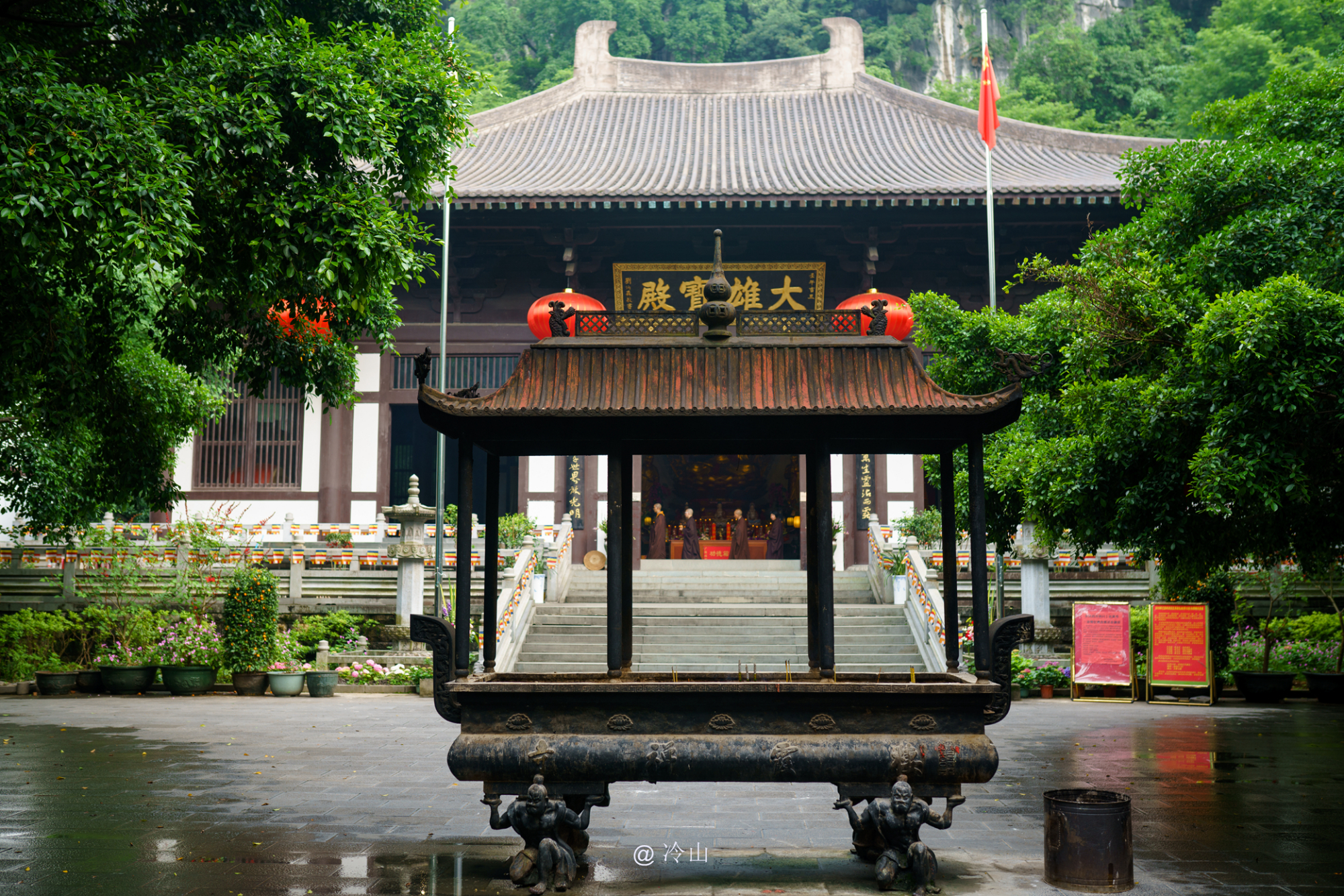 桂林七星公园 桂林七星公园烈士墓碑-经验帮