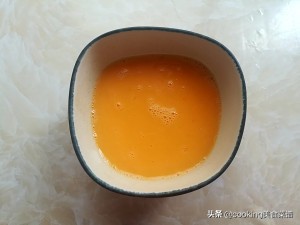 豌豆炒鸡蛋的做法（3步学会家常鸡蛋菜谱）