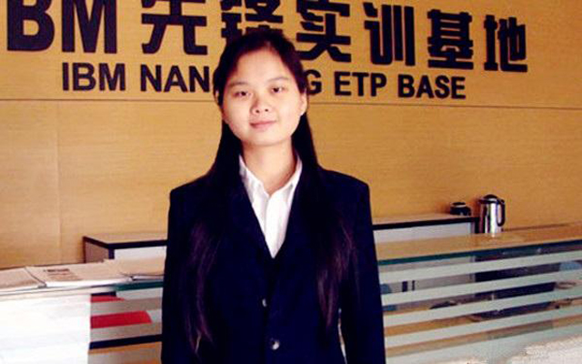 四川寒门女生两次高考失败，不向命运低头，被3家跨国公司认可