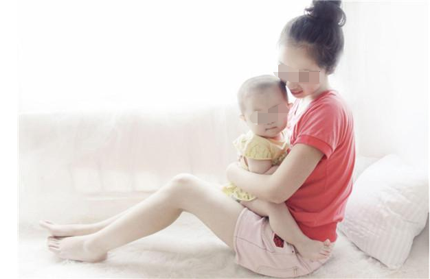 出月子就来“大姨妈”和1年后来的区别，这3个因素影响产后月经