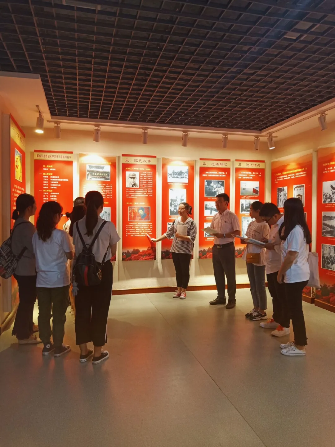 黄冈师范学院·学院简介 | 马克思主义学院