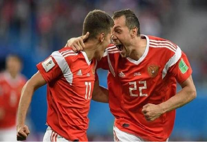 欧洲杯俄罗斯对阵比利时比赛现场（欧预赛 004：俄罗斯vs克罗地亚）