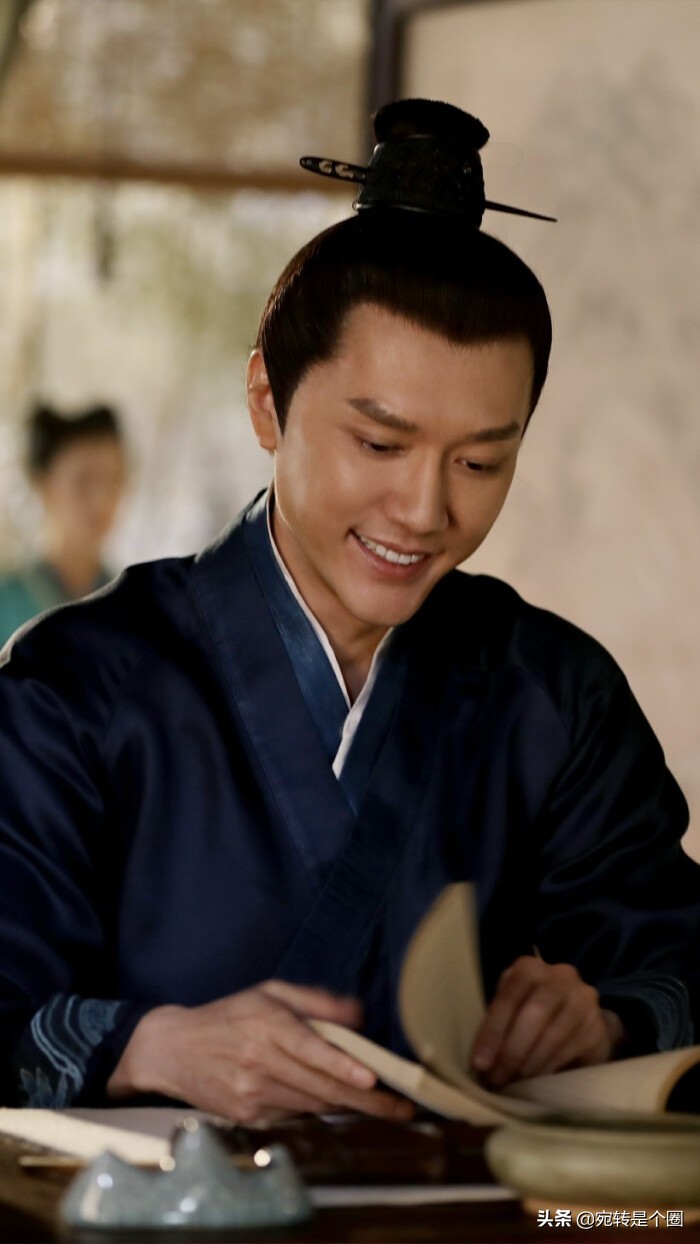 说冯绍峰担不起古装美男子的名头恐怕不少观众要打我.