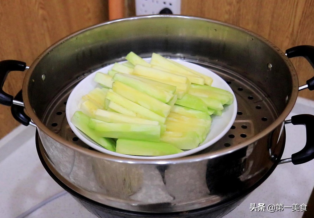 茄子的做法,茄子的做法怎么做好吃又简单