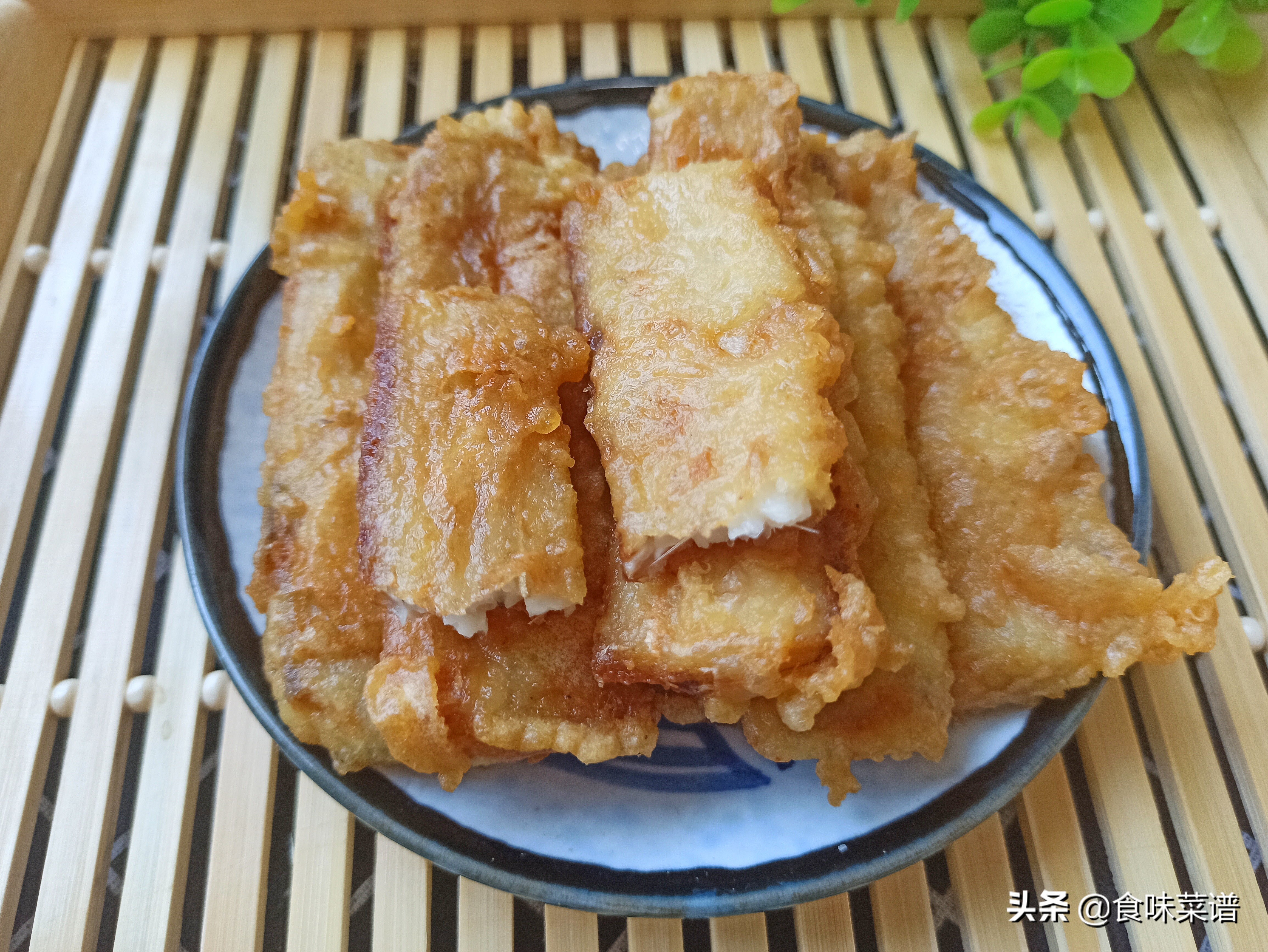 厨师长教你怎么炸带鱼，外酥里嫩，不腥不腻，过年宴客必备的美食