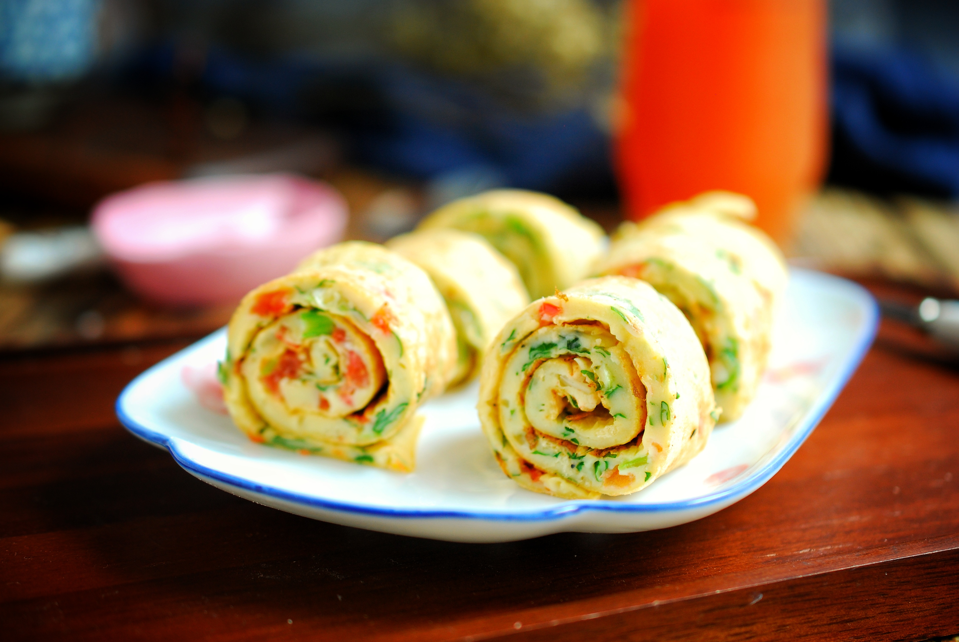 蔬菜鸡蛋卷,青菜鸡蛋饼-爱妻自媒体