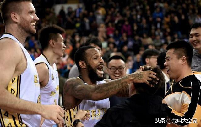 为什么cba外援总是场均高分（如何评价目前CBA都是外援得分高的现象，网友热议一针见血）