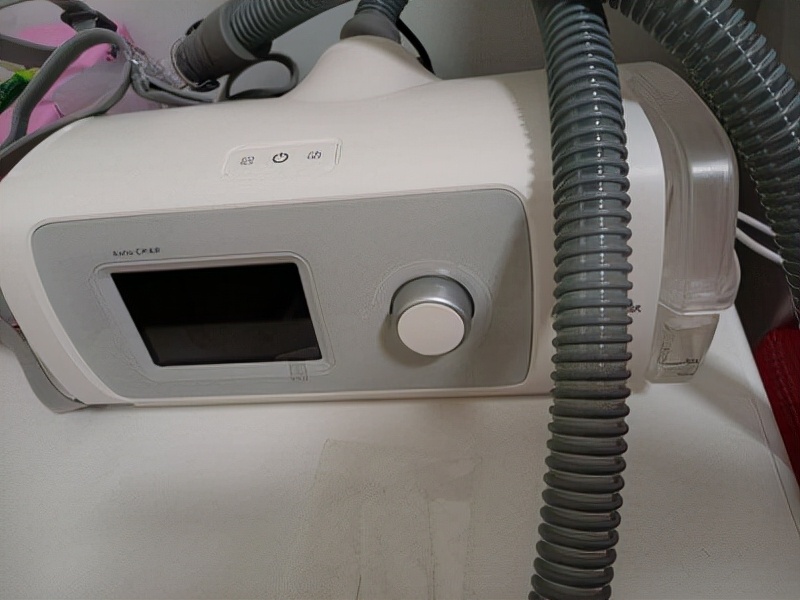 夜间睡觉感觉呼吸困难？别把它不当回事，小心拖成大病