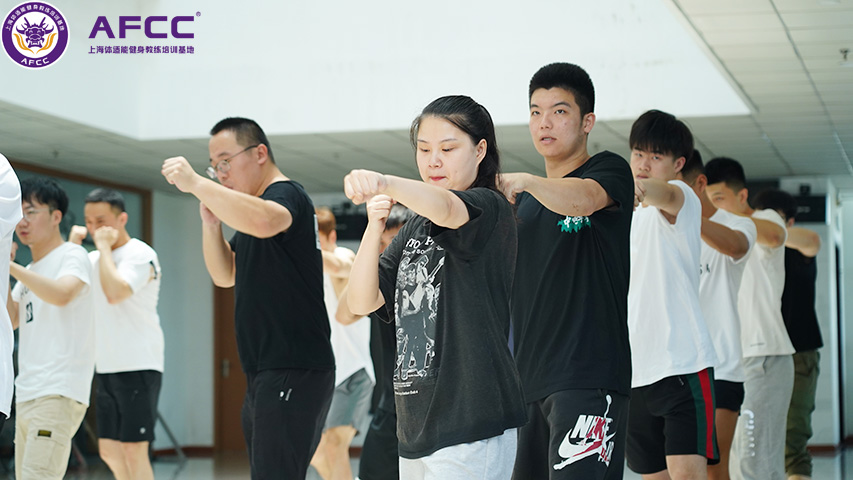 如何培训健身教练，去哪里比较好呢？