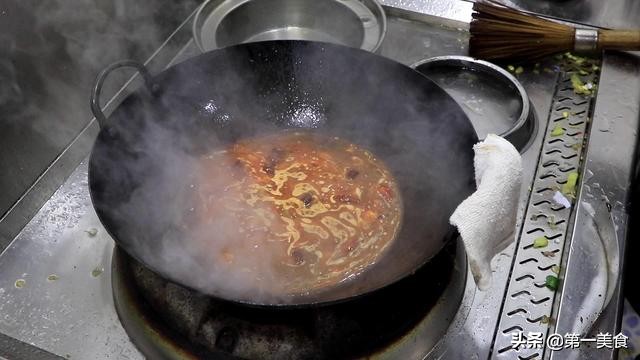 水煮牛肉的做法（水煮牛肉的做法 家常视频）-第8张图片-大连信息网