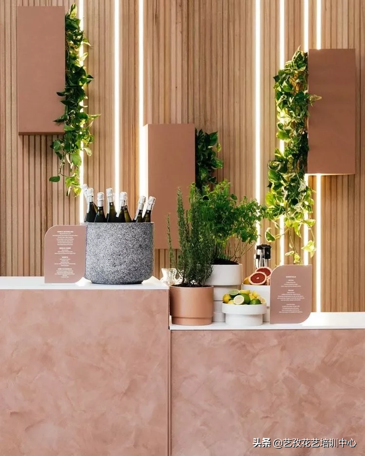 一边享受生活，一边贩卖幸福，带你全面了解花艺创业全能班