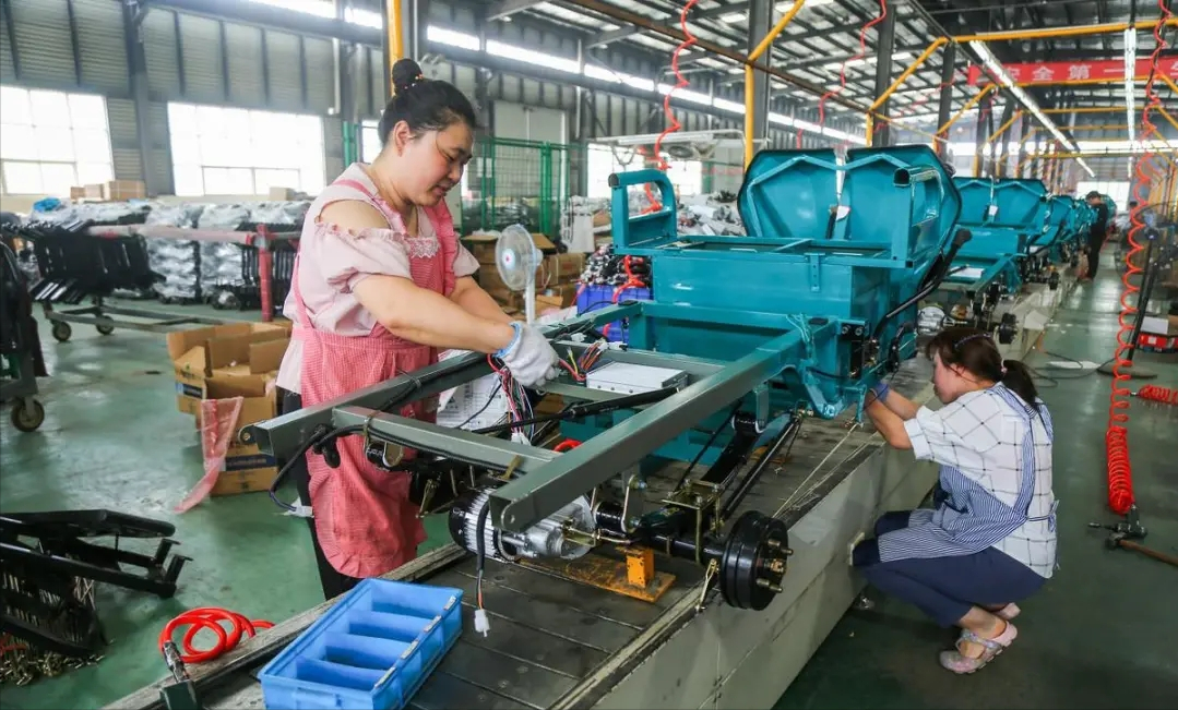 3款拉货型电动三轮车，最高载重达2.5吨，性价比高，安全措施到位