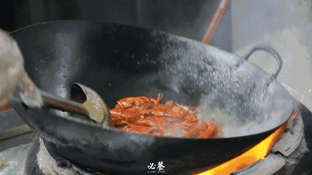 nba远投为什么不打板（上海小哥深夜练习抛锅，背后是CBA年轻球员最缺少的东西）