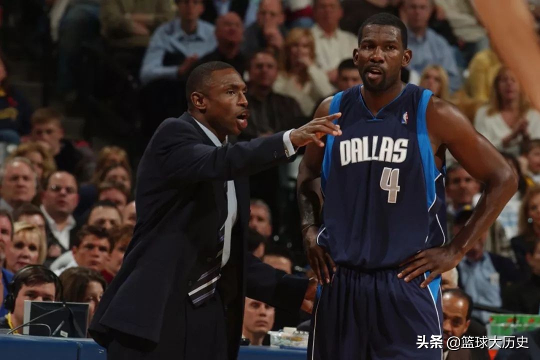 排名第六的那支梦五队,阵容里都有哪些球员)