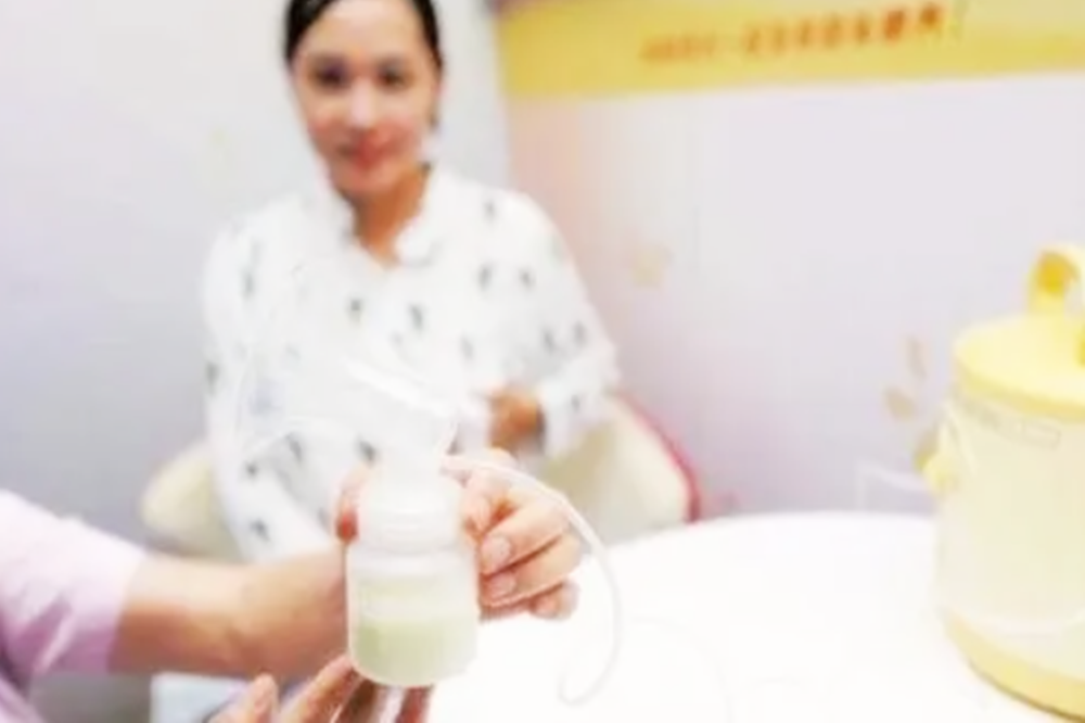 女人产后就自然有奶了，为何之前没有这个功能？其中有什么原理？