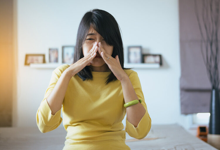 女性朋友要注意，阴道分泌物出现5种颜色，就不能再夫妻生活了