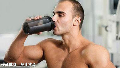 这个叫“肌酸”的好东西，健身达人都喜欢，但你真的会用肌酸吗？