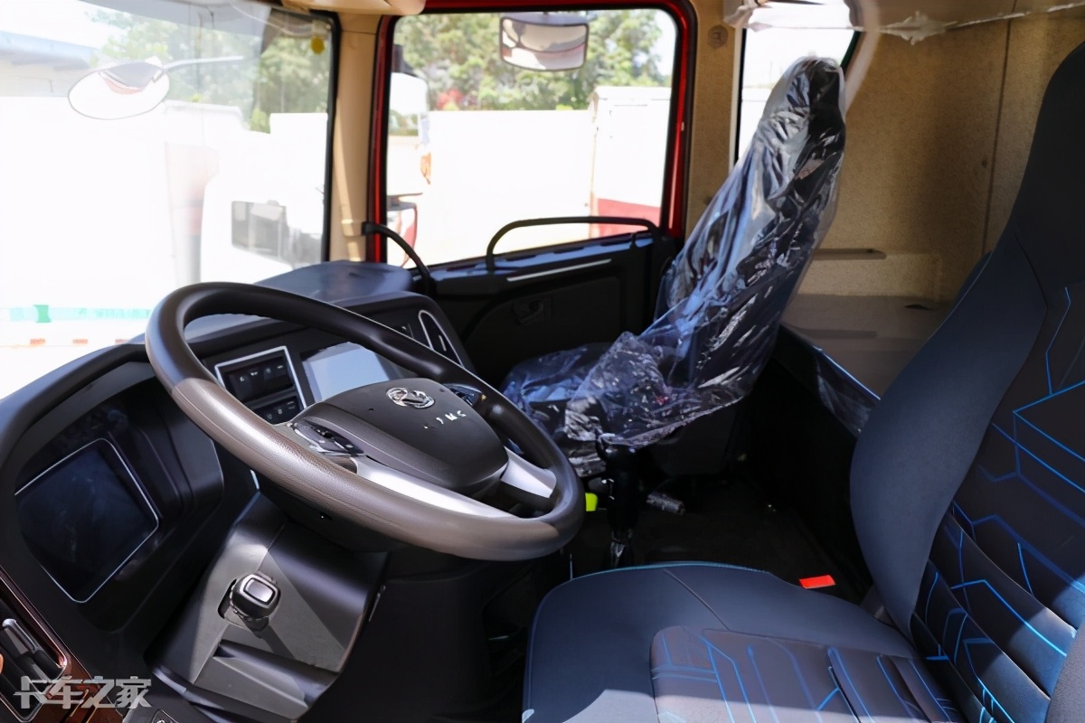 除了550马力自主动力链，汉马H9牵引车还有啥值得骄傲的