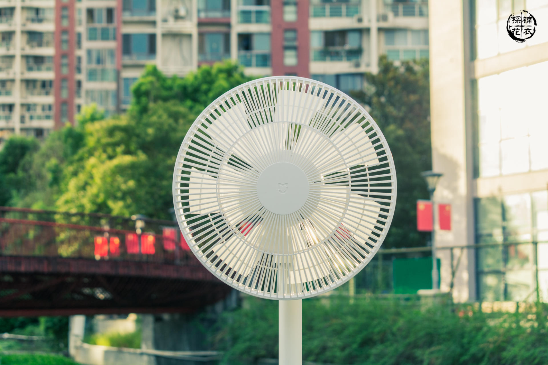 不可或缺的夏日好物——米家直流变频循环落地扇电池版体验