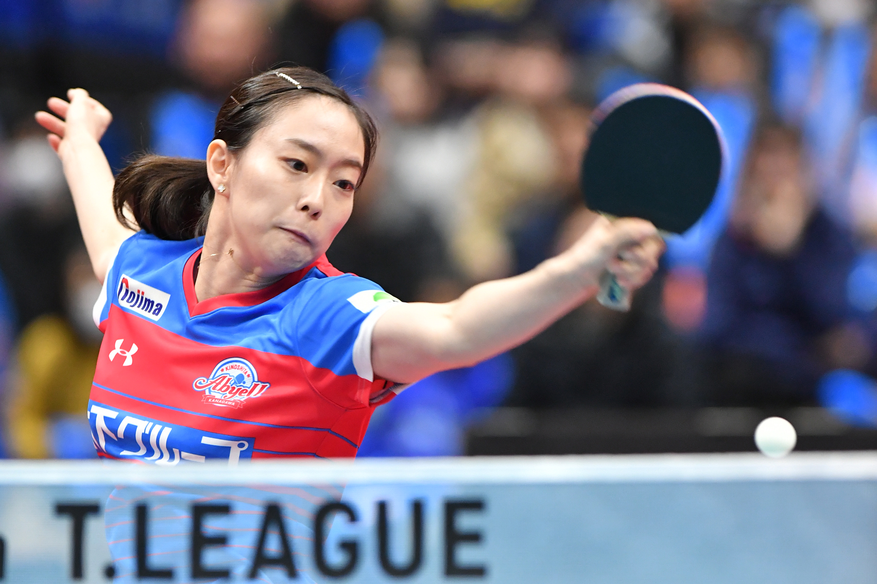 石川佳纯vs田志希(看萌妹纸苹果妹这高兴劲儿!