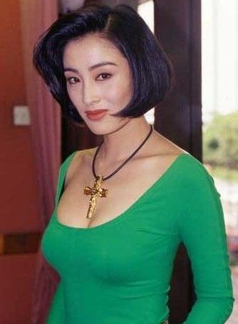 十位惊艳了时光的港片女神，有人早早退出娱乐圈，有人已离世多年