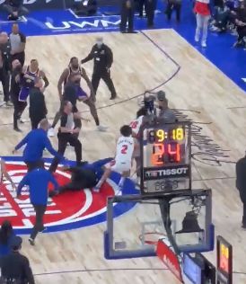 nba哪些人盖帽过浓眉哥（詹姆斯肘击斯图尔特，后者赛后缝5针，浓眉：都知道詹姆斯不脏）