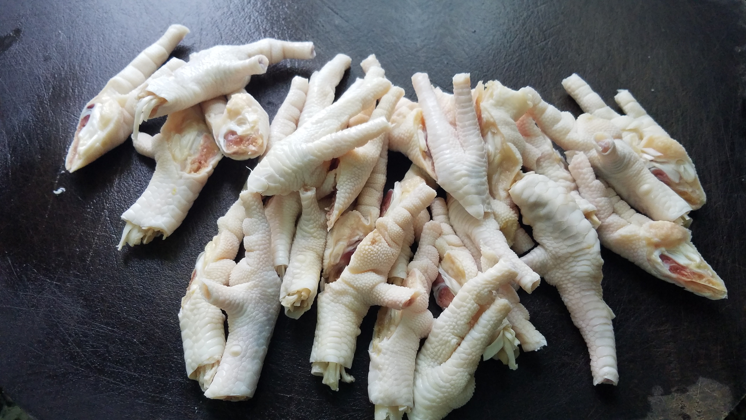 凉拌鸡爪怎么弄才好吃凉拌鸡爪的简单做法