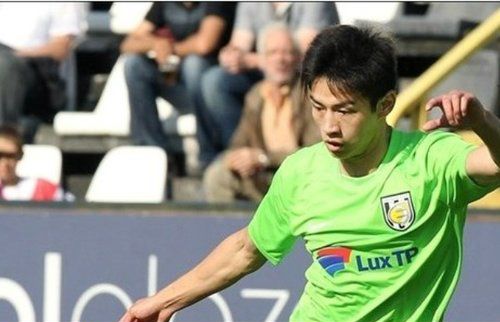 為什么中國足球能打進歐冠（中國球員歐戰大起底：3人踢歐冠1人奪冠 歐聯進球首人在踢中乙）