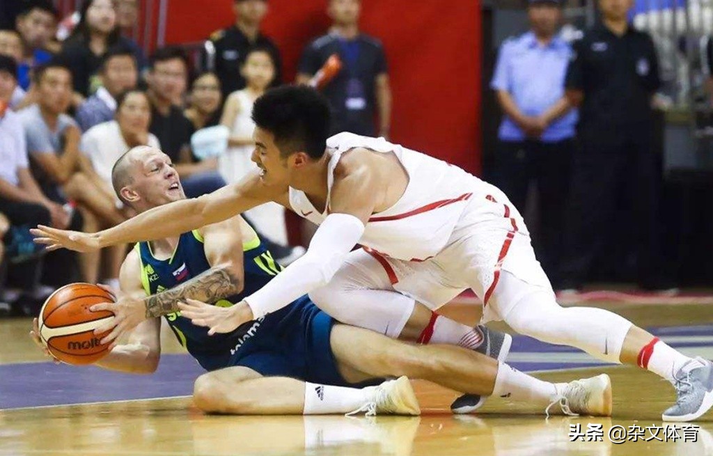 cba为什么会戴面具（脾气火爆曾与郭艾伦争论不休！为了球队戴面具上场，深受杜峰喜爱）