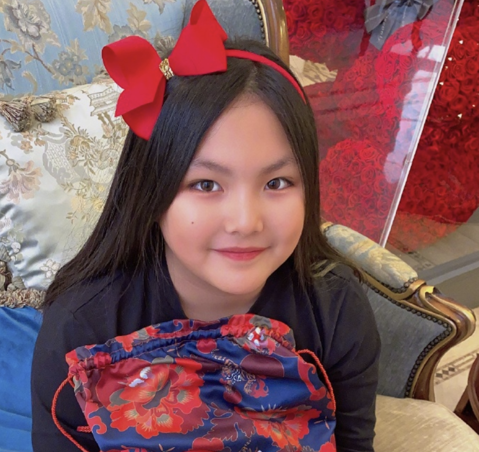 13岁只身远赴异国求学，出道33年不拼爹，她爹竟然是陈道明