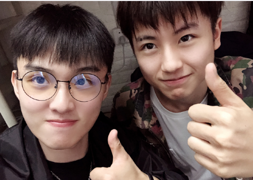 黄誉博香奈儿「黄誉博香奈儿接吻图」-友友