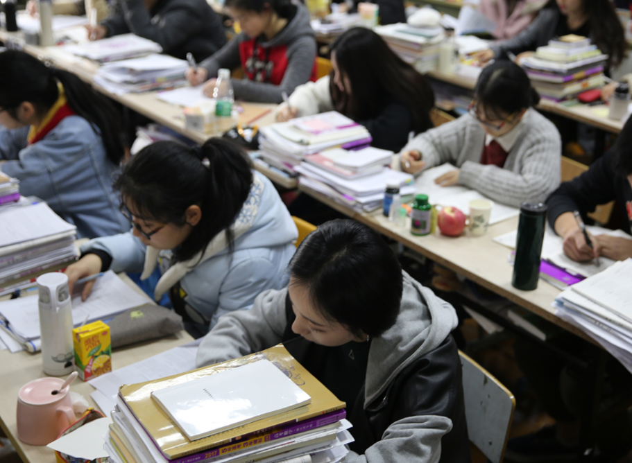 新高考模式迎来调整，3+1+2又要变成了这一种，明年有望实行