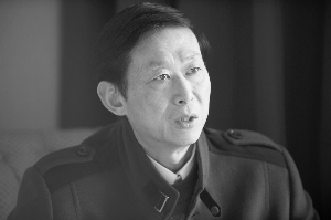 妻子惨死家中，丈夫被判无期，19年后再次开庭，法院：我们搞错了