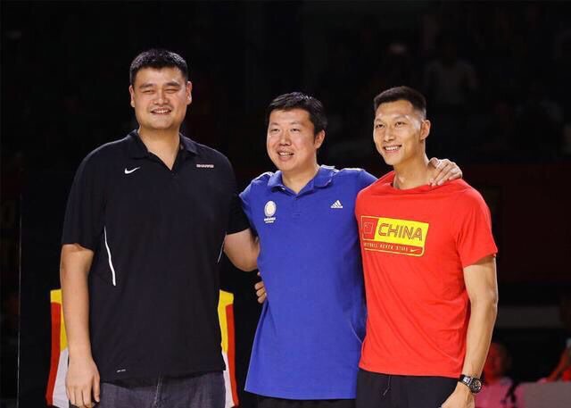 姚明诺天王世界杯合影(和姚明合影有多尴尬?